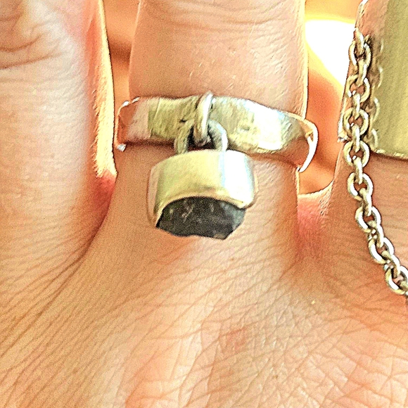 CHAINED LABRADORITE STERLING RING - Picture 1 of 7